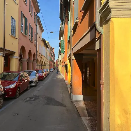 Lägenhet Fondazza Boutique Bologna